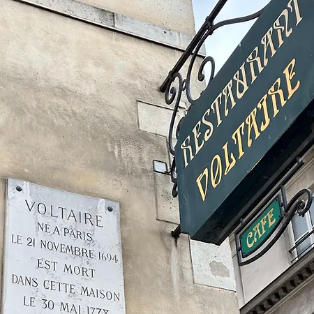 Spacious In Saint-germain-des-pres 아파트