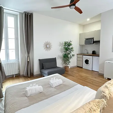 Spacious In Saint-germain-des-pres * Paříž